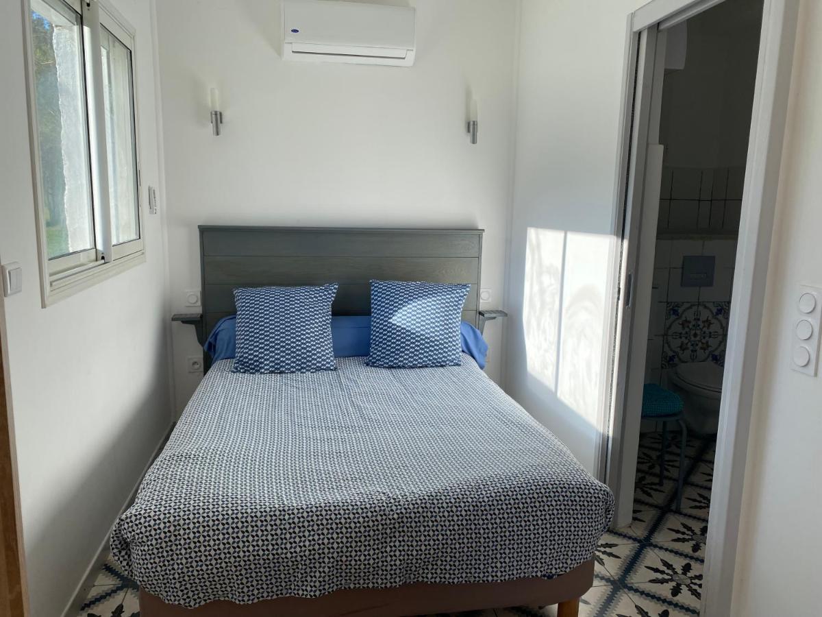 Ernella Hotel อาเลอเรีย ภายนอก รูปภาพ
